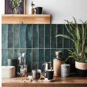 Carrelage mural vert foncé brillant Bakerstreet 7,5 x 30 cm
